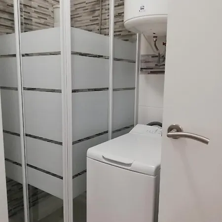 Paradise Apartment *