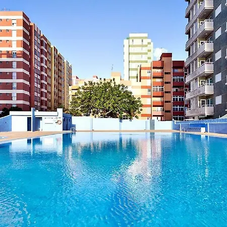 Apartment Paradise *