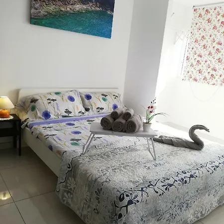 Paradise קנדלריה